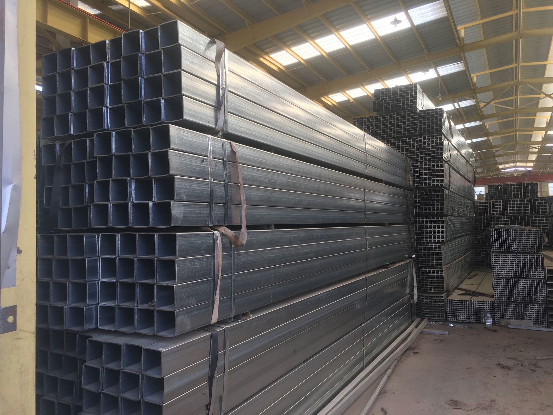 云南镀锌方管 从材质优势到市场应用的全面解析